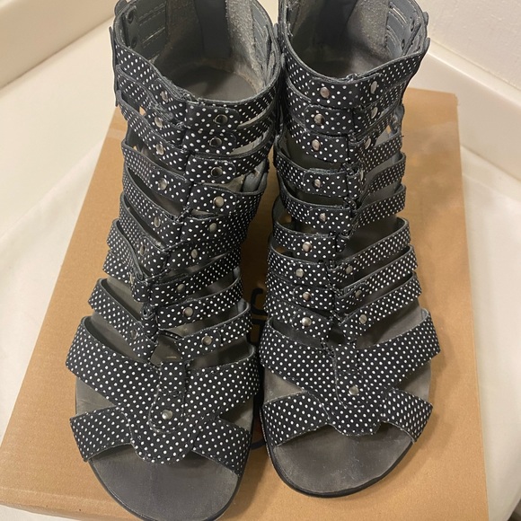 Jbu Nectar Pilka Dot Gladiator wedge sandals 7M - Picture 6 of 7